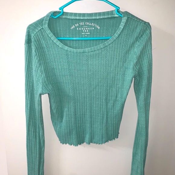 Aeropostal fitted long sleeve tee size M - Picture 1 of 3